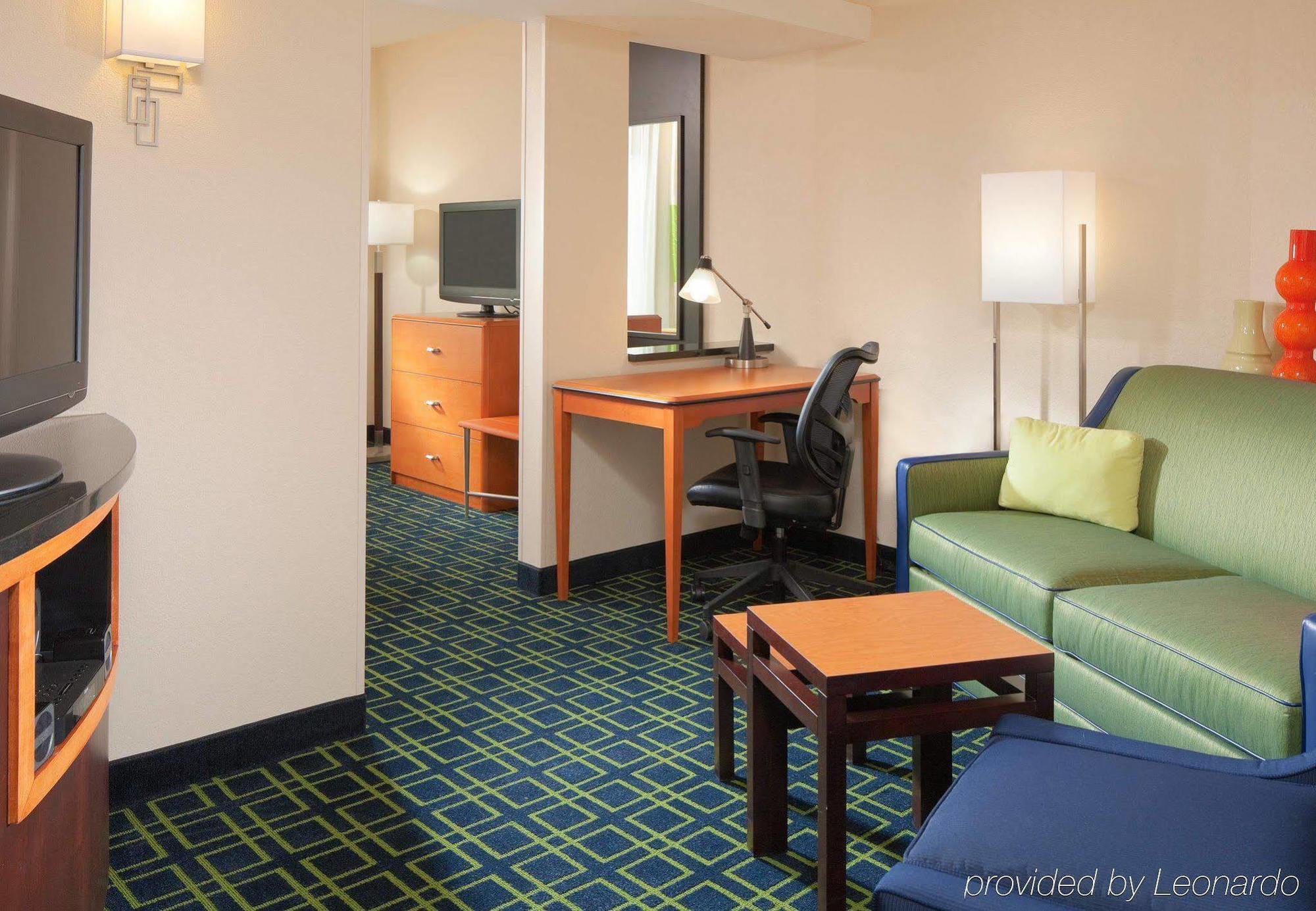 Fairfield Inn And Suites By Marriott Harrisonburg Værelse billede